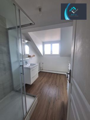 3 pièces en face de la gare - Photo 1