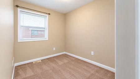 For Lease - 231 Kennevale Drive, Barrhaven, Ontario - Photo 5