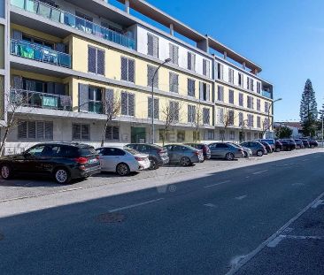 Apartment T4 in Alfragide, Amadora - Photo 2