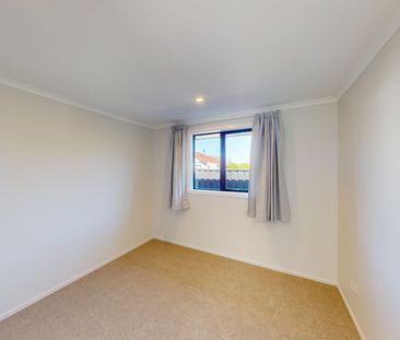 Gonville - 3 Bedrooms - Photo 2