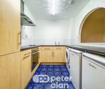 Felbridge Close, Atlantic Wharf, Cardiff - Photo 3