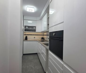 ¡EN ALQUILER! Espectacular Apartamento Reformado a Estrenar con Ter... - Photo 4