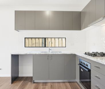 Brand New Immaculate Granny Flat! - Photo 3