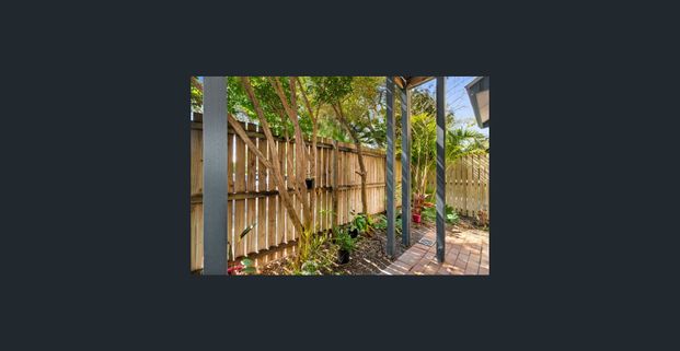 ONE BEDROOM TOWNHOUSE - SHERWOOD - Photo 1