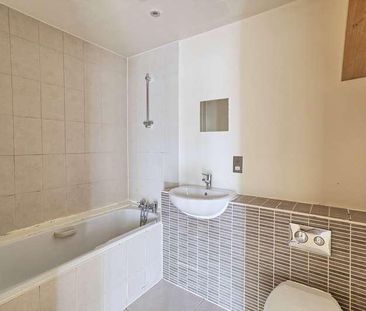 North Street, Romford, Rmj, RM1 - Photo 1