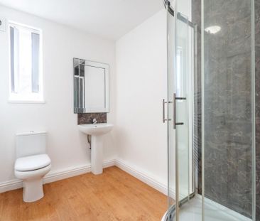 5 bedroom house to rent - Photo 1