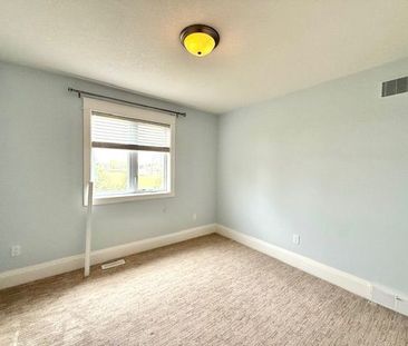 For Lease - 1165 Eagletrace Drive, London North, Ontario - Photo 2