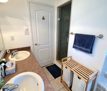 For Lease - 67 Queen Mary Drive, Brampton, Ontario - Photo 6