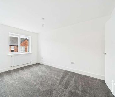 Vine Street, Hazel Grove, Stockport, SK7 - Photo 3