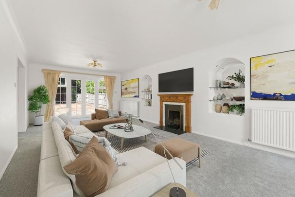 6 bedroom detached house to rent - Photo 1