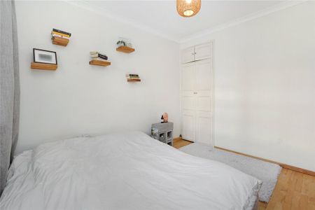 3 bedroom apartment to rent - Photo 3