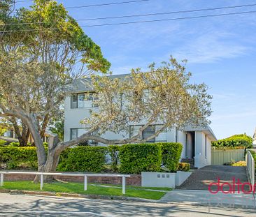 3/73 Patrick Street Merewether NSW - Photo 1