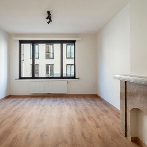 Appartement te huur - Photo 1