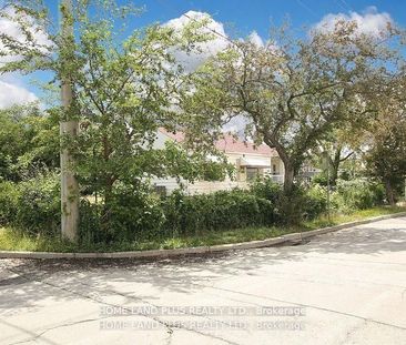 For Lease - 189 Maplehurst Avenue Unit# Mainfl, Toronto, Ontario - Photo 3