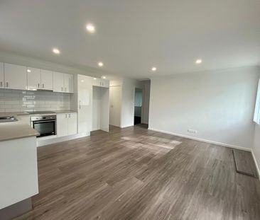 MODERN 2-BEDROOM GRANNY FLAT - Photo 1