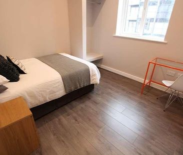 Pownall Square, L3 - Photo 6