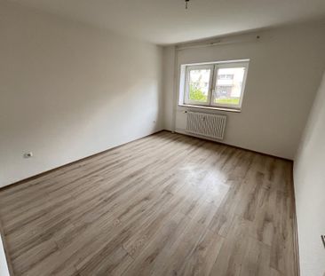 Renovierte ruhige Erdgeschoss 2-Zimmer-Wohnung in Castrop-Rauxel Ic... - Photo 1