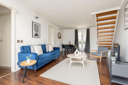 2 bedroom ground floor flat to rent - Photo 2