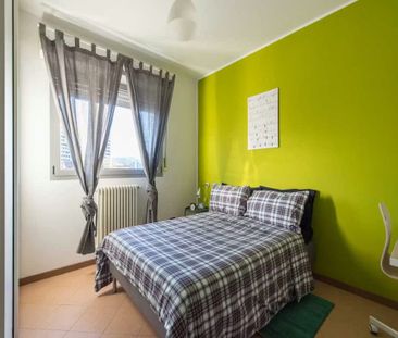 Via del Lavoro, Bologna, Emilia-Romagna 40127 - Photo 3