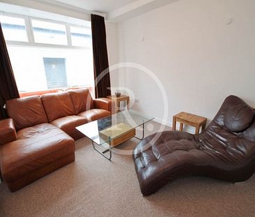 4 Bed - Princess Street, Aberystwyth, Ceredigion - Photo 2