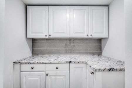 For Lease - LOWER - 562 Winette Road, Pickering, Ontario - Photo 5