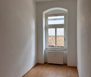 2-Raum-Altbauwohnung mit Balkon - Foto 1