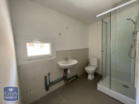 Location Appartement 2 pièces 37m² CARPENTRAS 84200 - Photo 4