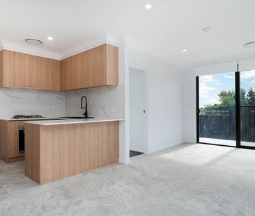 Architect Inspired - Family Living in the Heart of Bellbird - Photo 5