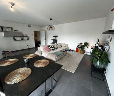 Appartement te huur - Photo 1