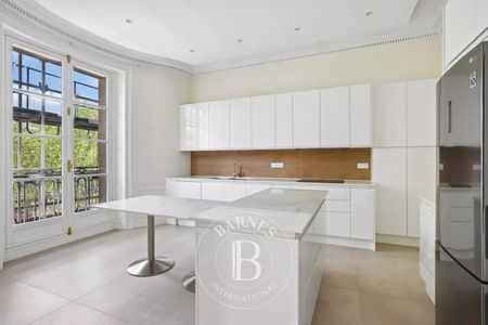 Tout savoir sur cet appartement dans le quartier Gros Caillou, à Paris 7ème - Photo 5
