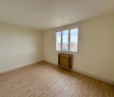 APPARTEMENT T4 A LOUER A ROANNE - FAUBOURG PARIS - Photo 3