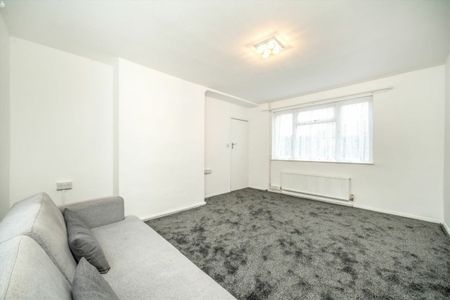 Queenswood Avenue, TW3, London - Photo 2