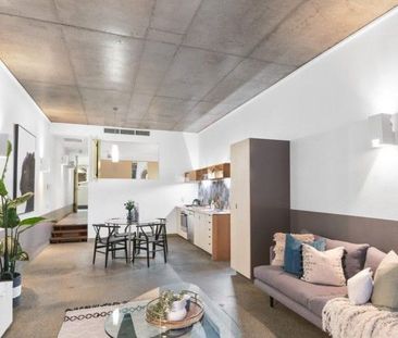 Woolstore Large One bedroom Apartment - Photo 3