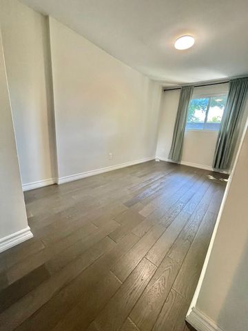 For Lease - 17 CURLY VINEWAY N/A, Toronto, Ontario - Photo 2