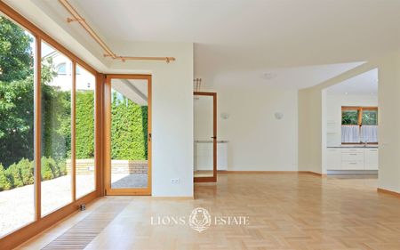 Warszawa, Wilanów, Wilanów Zawady, Dostatnia - Zdjęcie 2