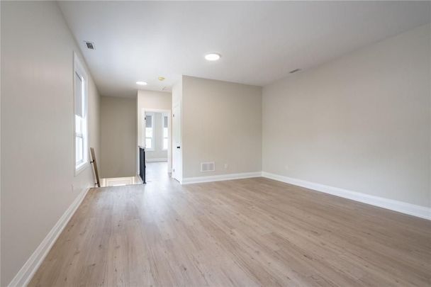 For Lease - 9 MUNN Street Unit# A, Hamilton, Ontario - Photo 1