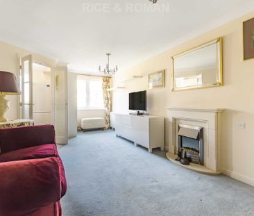 1 Bedroom Apartment, Oaktree Court – Addlestone - Photo 5