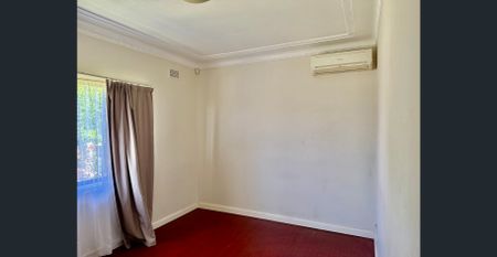 NEAT & TIDY PERMALUM HOME - Photo 4