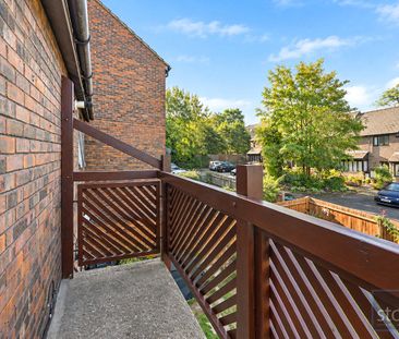 Ashfield Avenue, Bushey, Hertfordshire - Photo 6