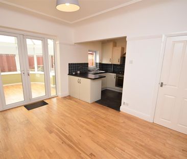 Moorcroft Road, Wallasey - Photo 5