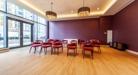 For Lease - 8960 Jane Street Unit# 2102, Vaughan, Ontario - Photo 4