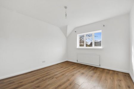 4 bedroom House To Let Total Size: 958 SQ FT - Photo 5