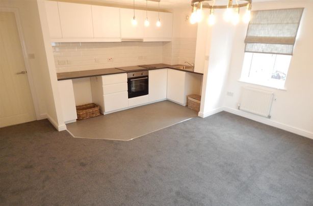 Partridge House, 103 Mount Pleasant, Redditch - Photo 1