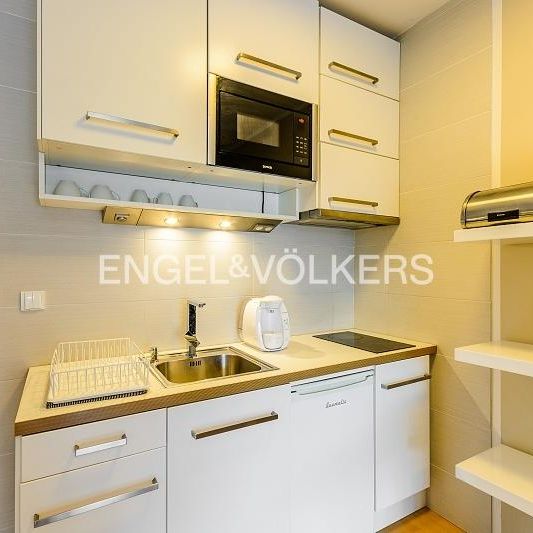 Pronájem bytu 1+kk 27 m2 - Photo 1
