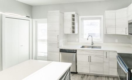 52 Crystal, Winnipeg, MB - Photo 2