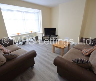 7 Bedroom End Terraced House for rent in Estcourt Avenue - Photo 3