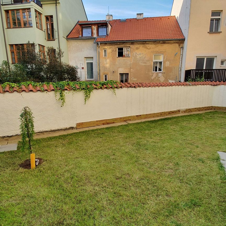 Pronájem bytu 1+kk 24 m² - Фото 1