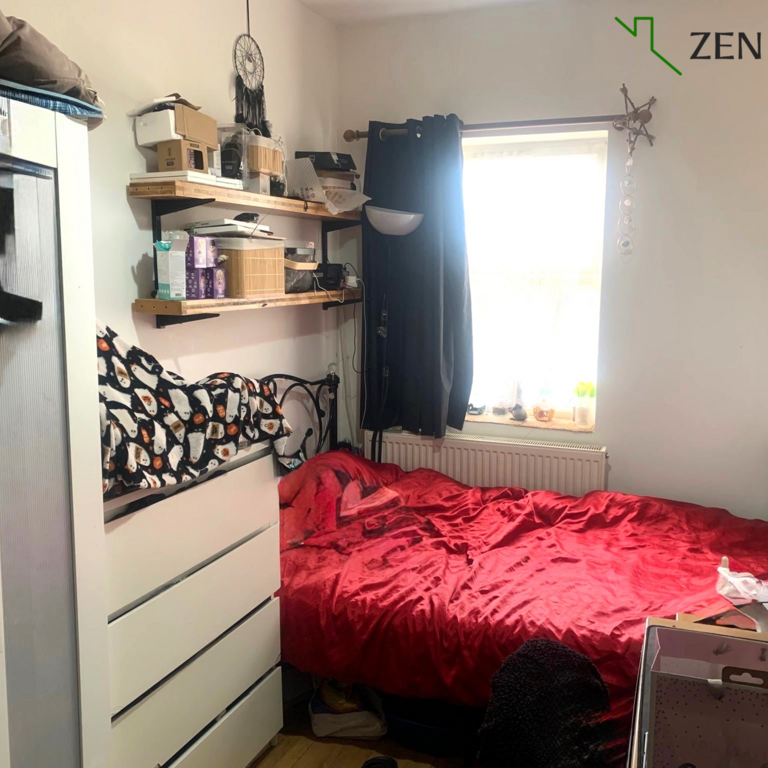 1 bedroom in a house share to rent - Photo 1