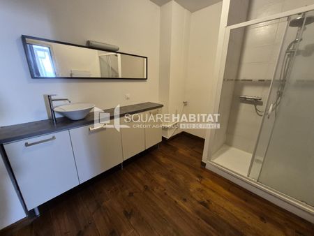 Location Appartement 2 pièces 70m² CAMBRAI 59400 - Photo 2