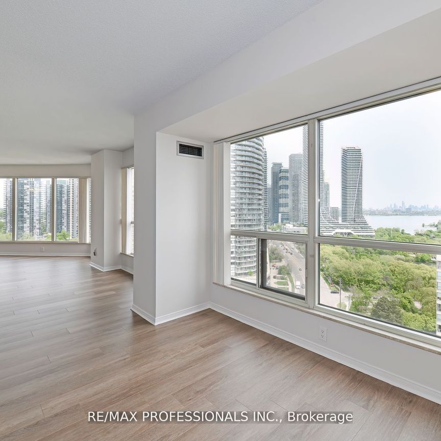 For Lease - 2269 Lakeshore Boulevard Unit# 2004, Toronto, Ontario - Photo 1